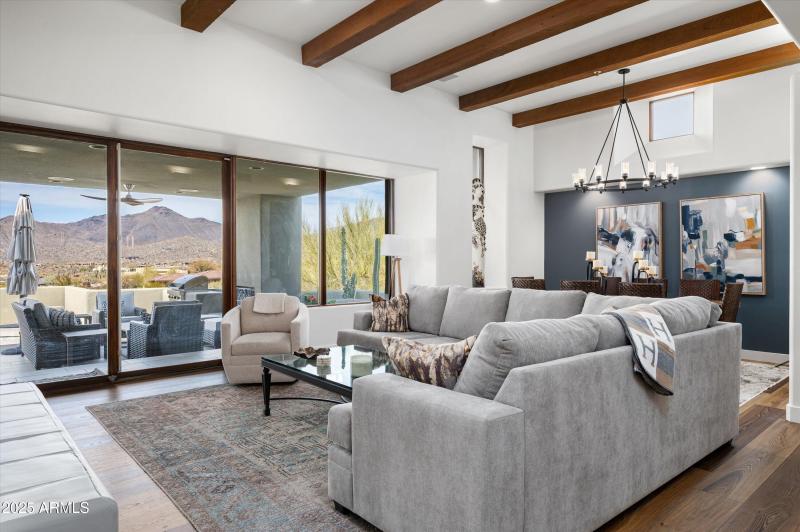 1-10015EGraythornDr-1