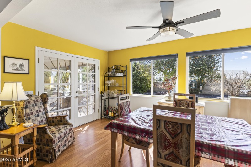 Arizona Room W/French Door