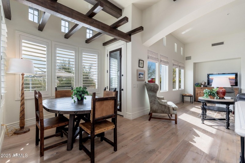Breakfast Nook