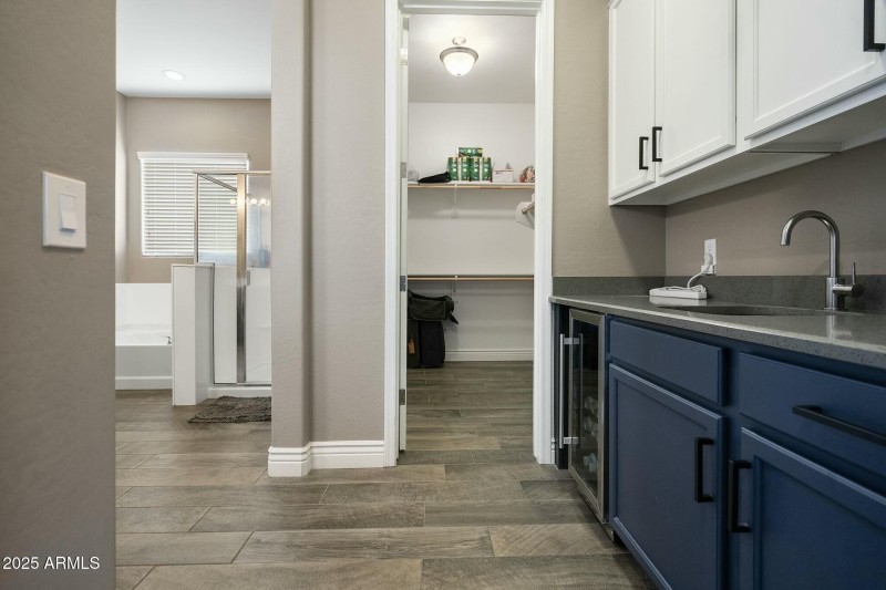 Primary wet Bar/Bathroom/Closet 2