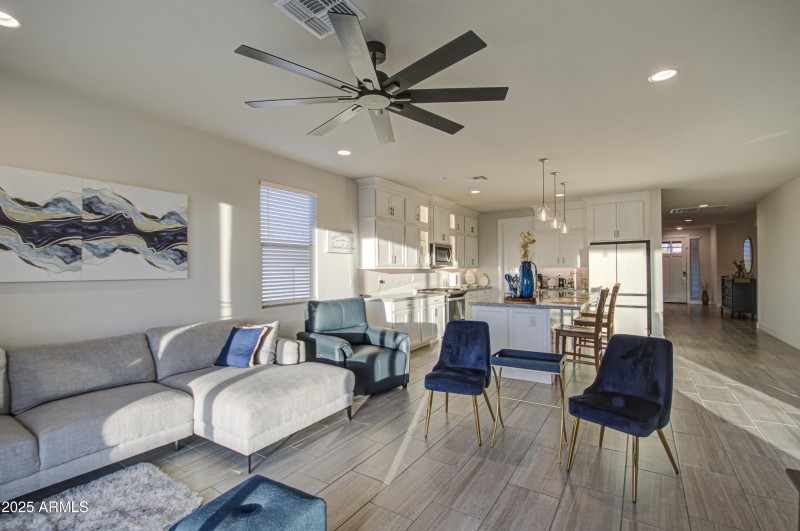 Living Room 4