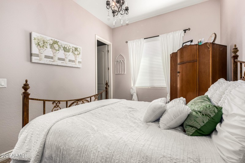 Guest Bedroom #2