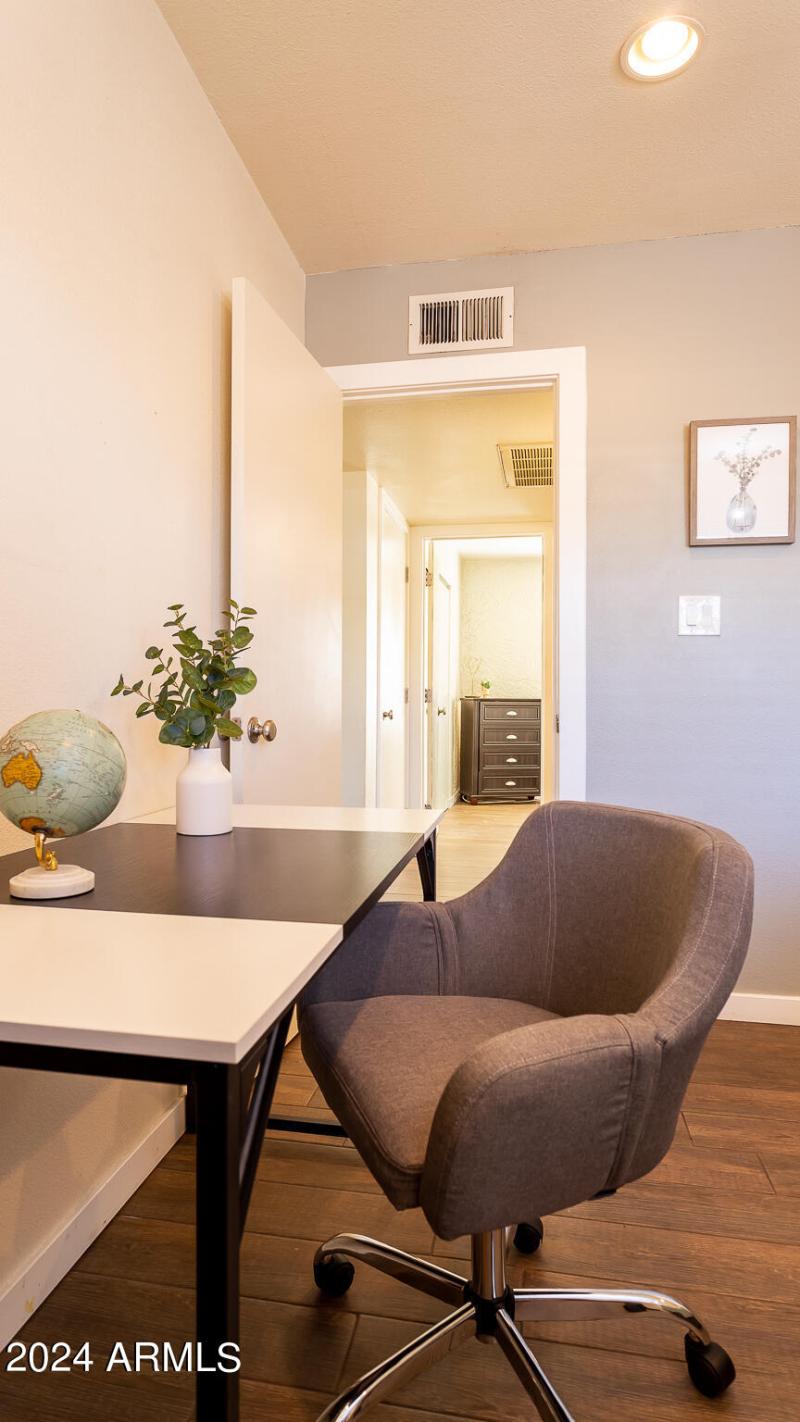 Scottsdale Condo BnB-17