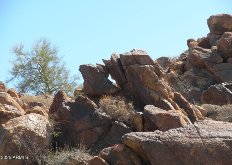 Rock outcroppings