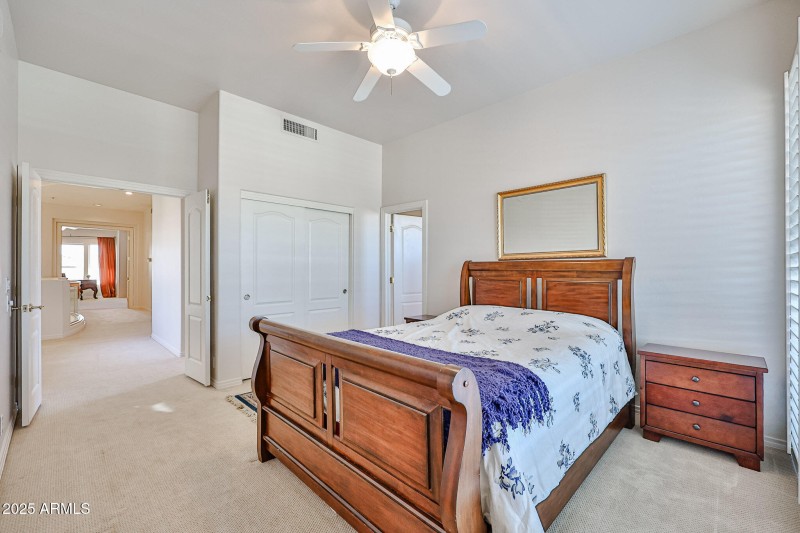Bedroom #2 pic2