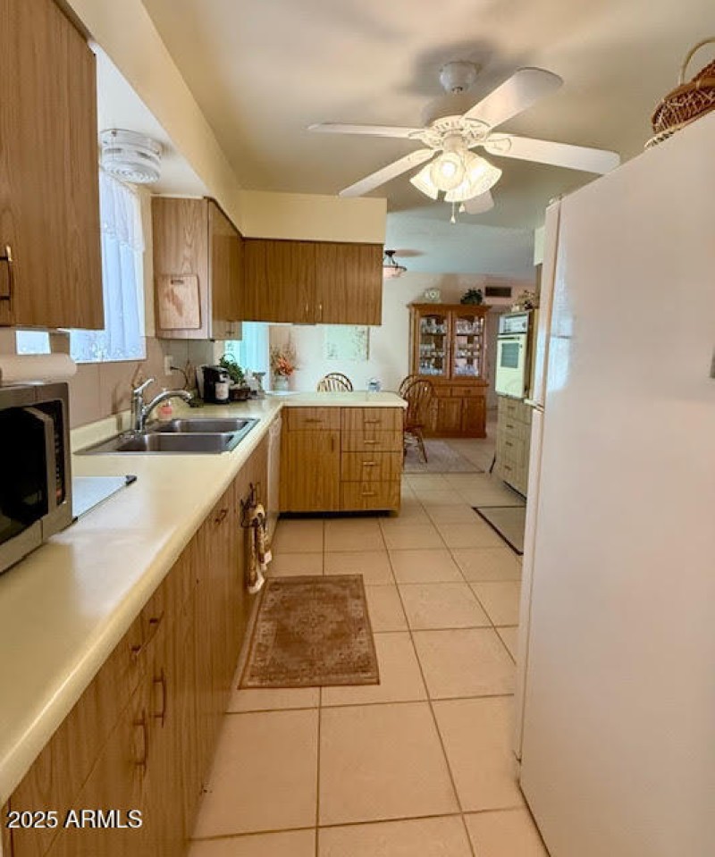 Kitchen 1