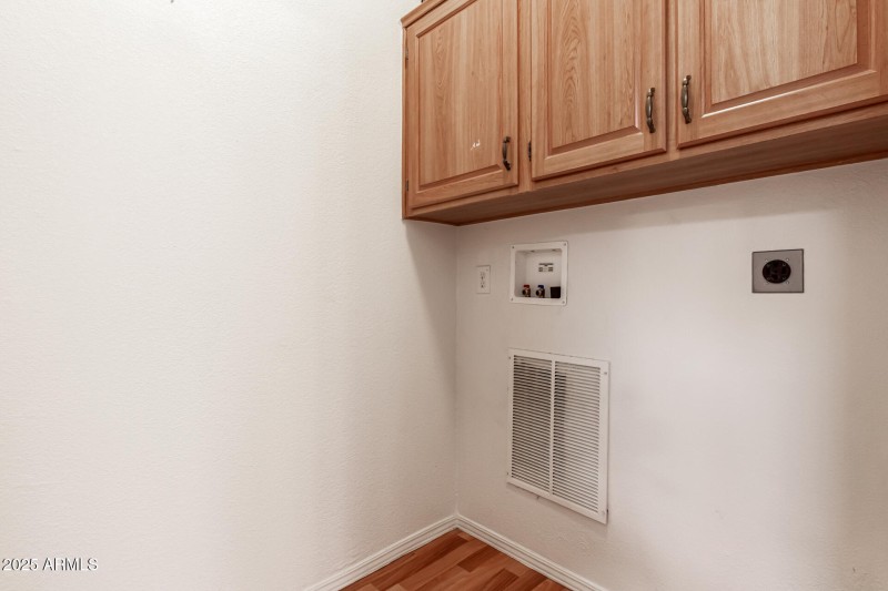 Indoor laundry room