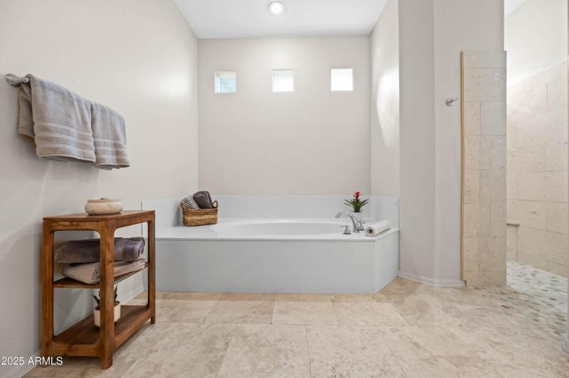 11479 E Beck Lane Scottsdale 85255-47