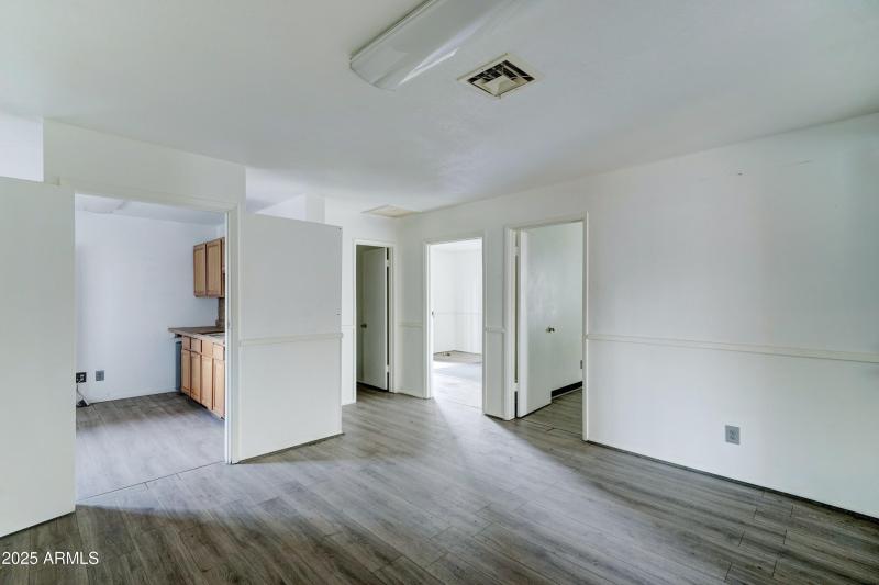 6721 N Black Canyon Hwy-31