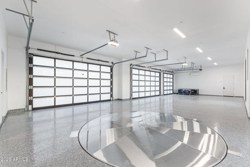 9-web-or-mls-6836-e-hummingbird-ln