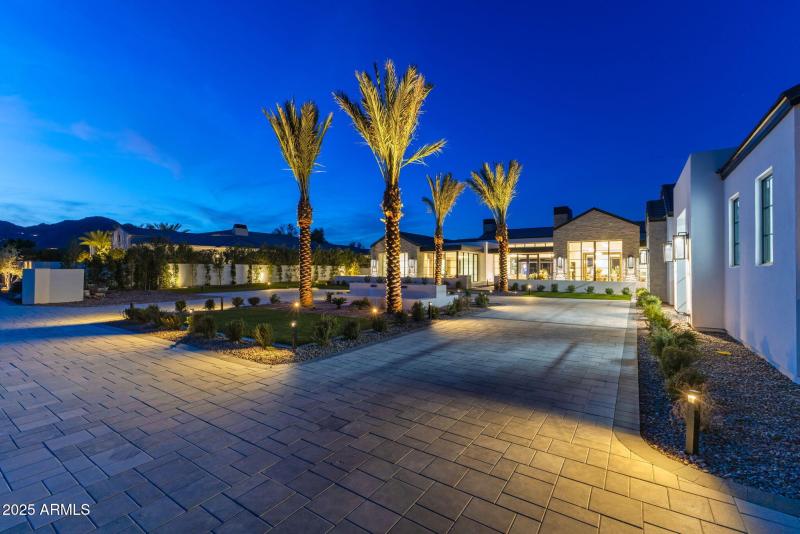 26-web-or-mls-6836-e-hummingbird-ln