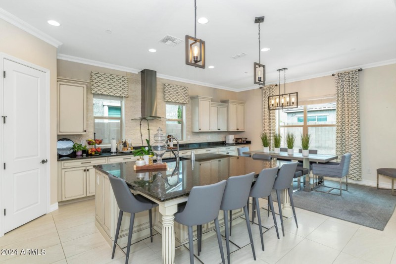 10148 W Avenida Del Rey-large-011-013-10