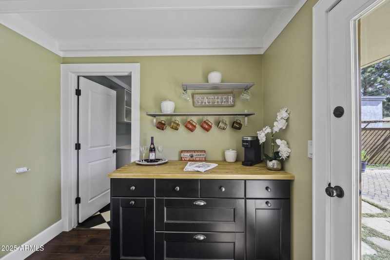 Butcher block top sidebar