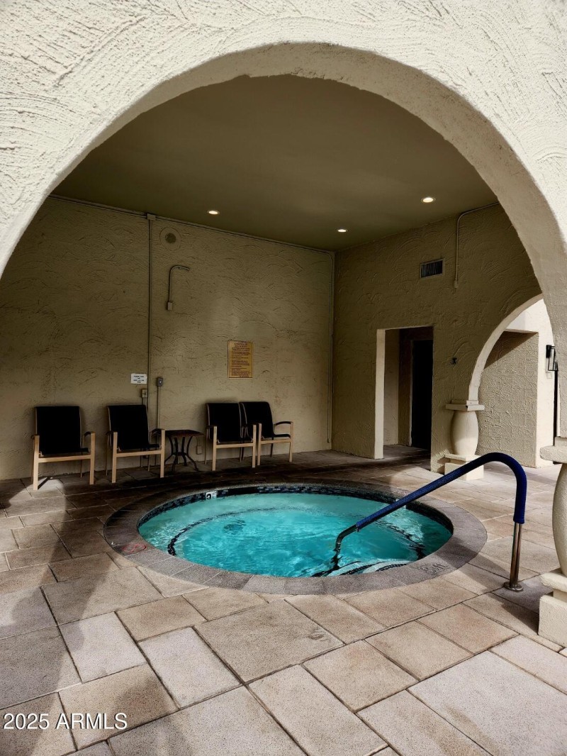 Hot Tub at Pool One