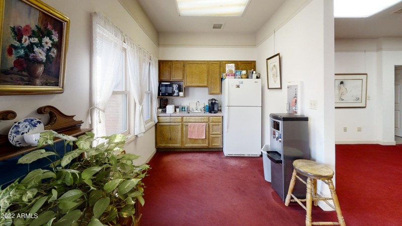 Cole-Law-Office-Kitchen