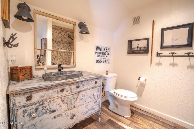 Homestead Bathroom