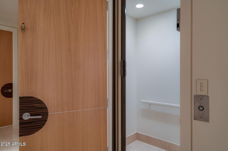 20231002012343997601000000-o