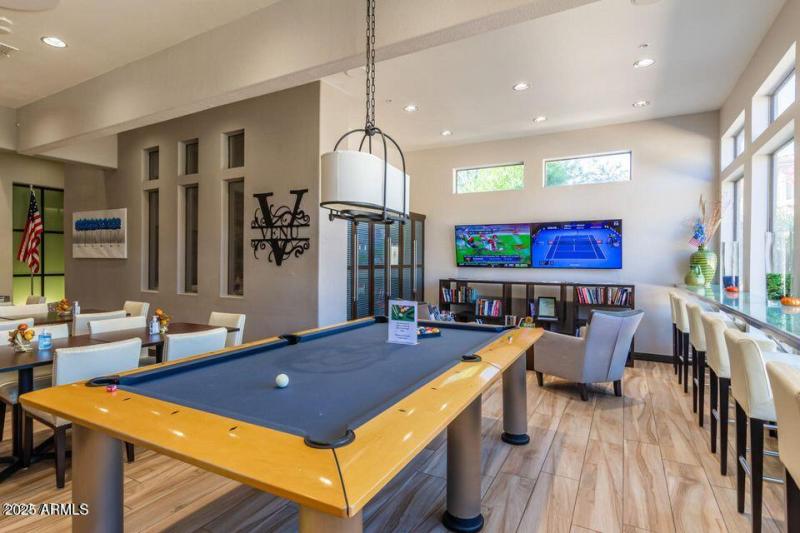 20220513012136853047000000-o