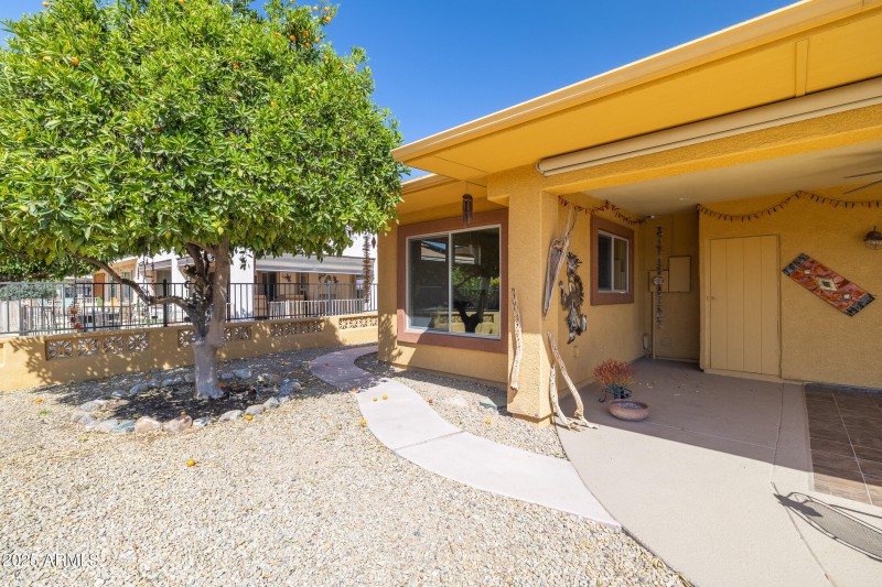9513 W Cottonwood Dr-17