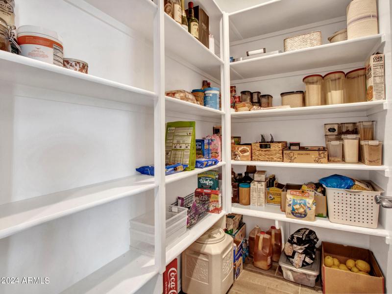Pantry / Walk-in