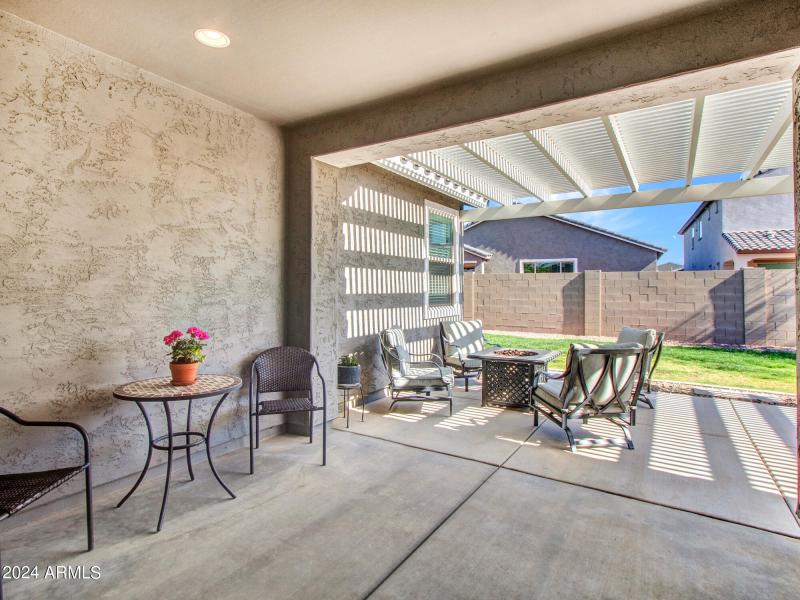 Covered Patio & Extended Pergola
