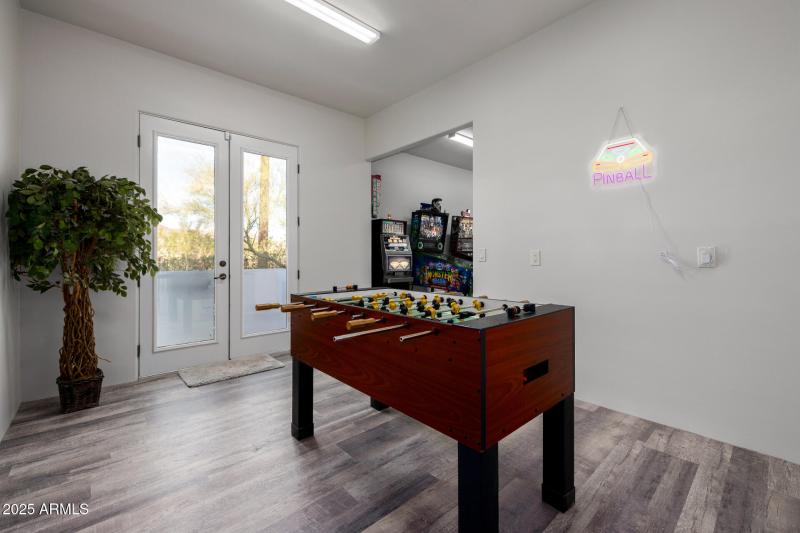 Arcade Room / Bonus Room