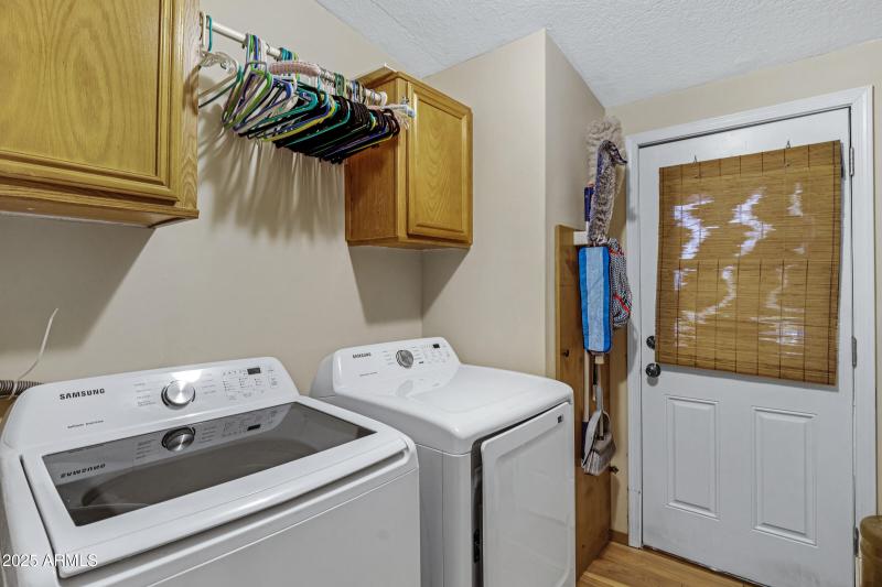 33-Laundry Room