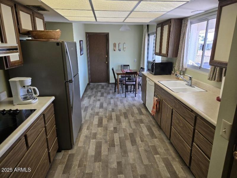 20250308_093200_resized