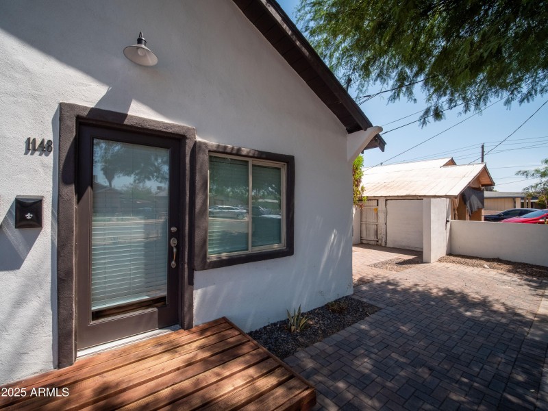 1148 E Diamond- Front Exterior