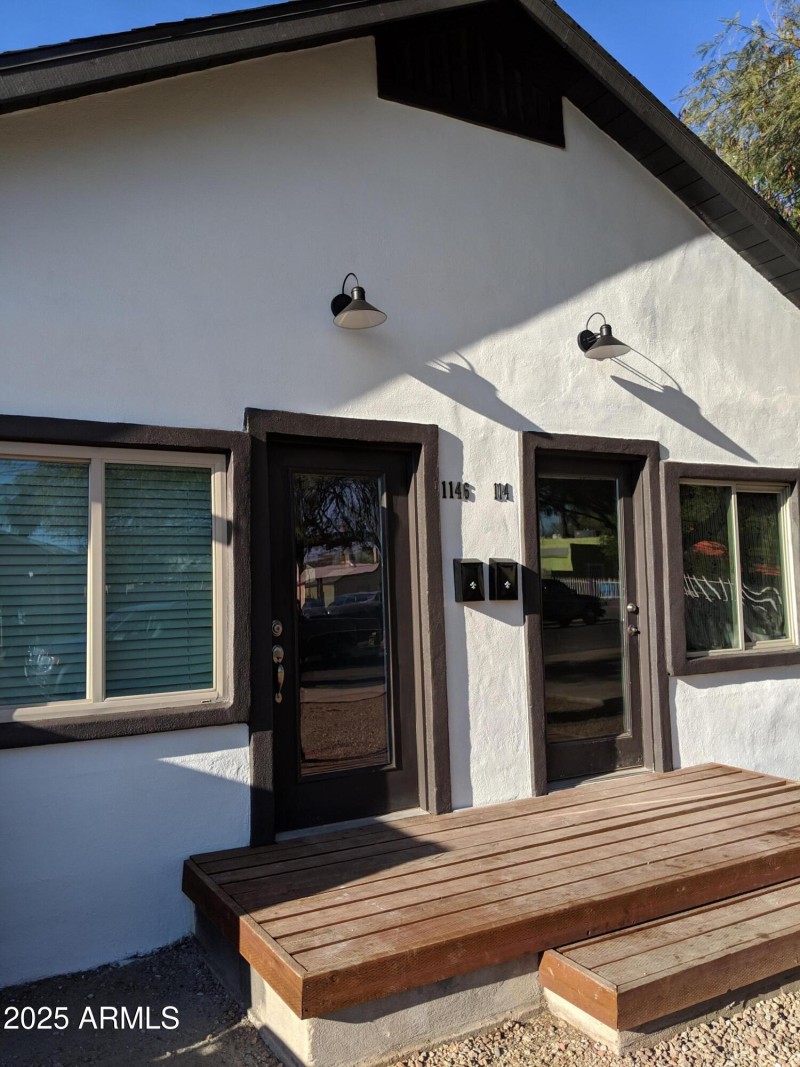 1146 E Diamond- Front Exterior