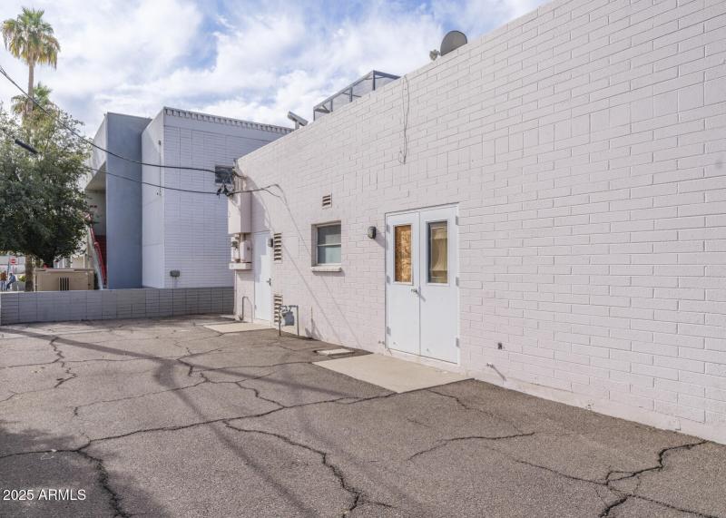 2619 N 3rd Street, Phx 85004