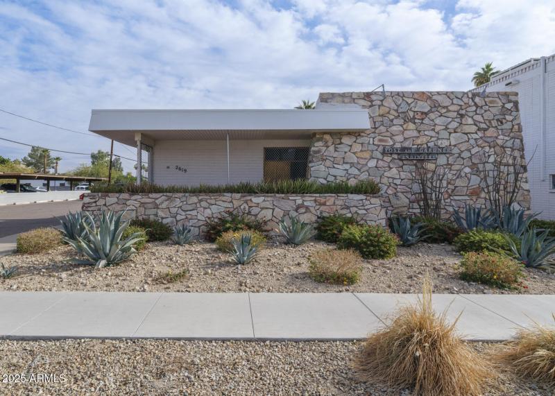 2619 N 3rd Street, Phx 85004