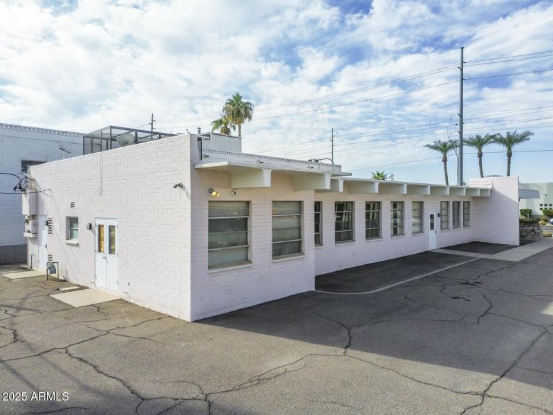 2619 N 3rd Street, Phx 85004