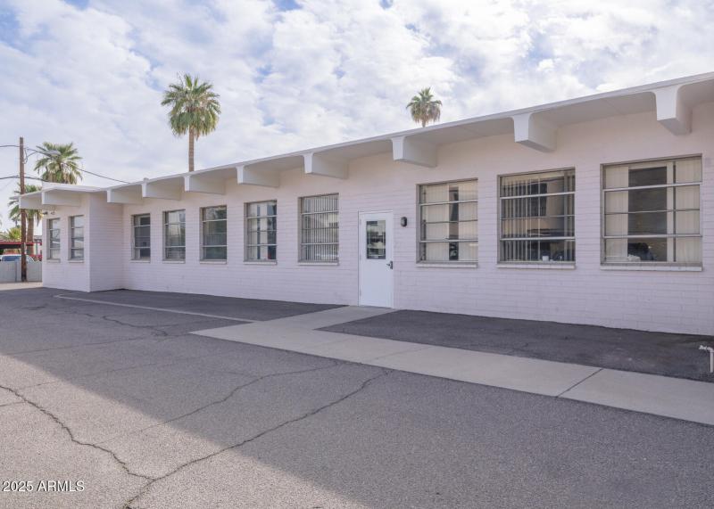 2619 N 3rd Street, Phx 85004