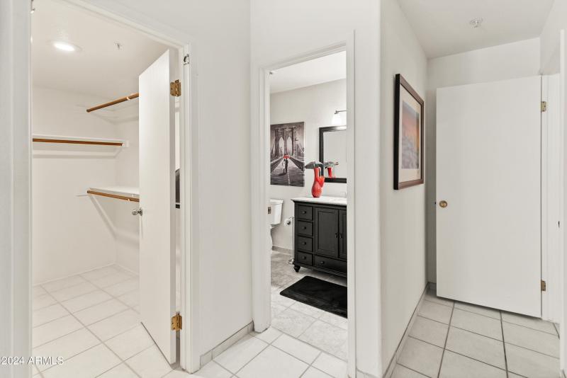 11333 N 92nd St Unit 1021-primary, close