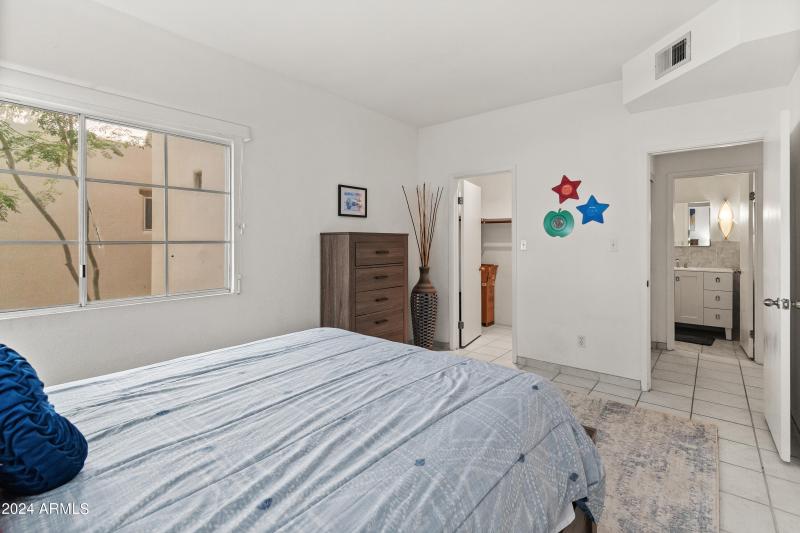 11333 N 92nd St Unit 1021-bedroom 2 , 3