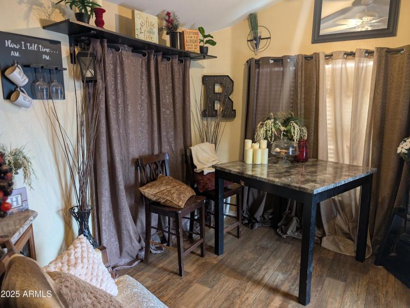 PXL_20250313_211129199.MP