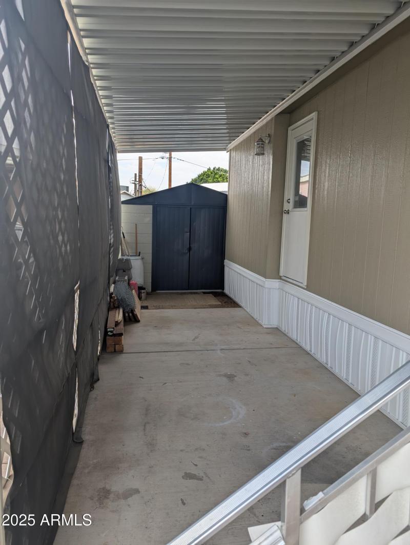 PXL_20250313_211641981.MP