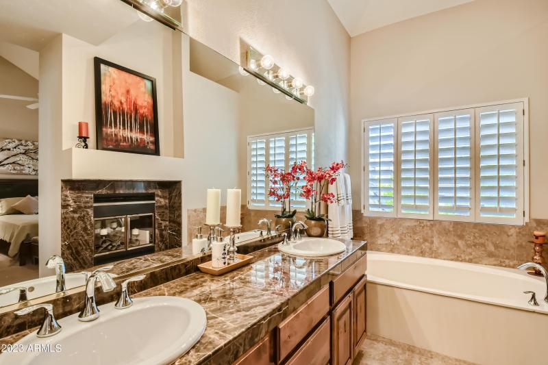 Full Bath separate Shower