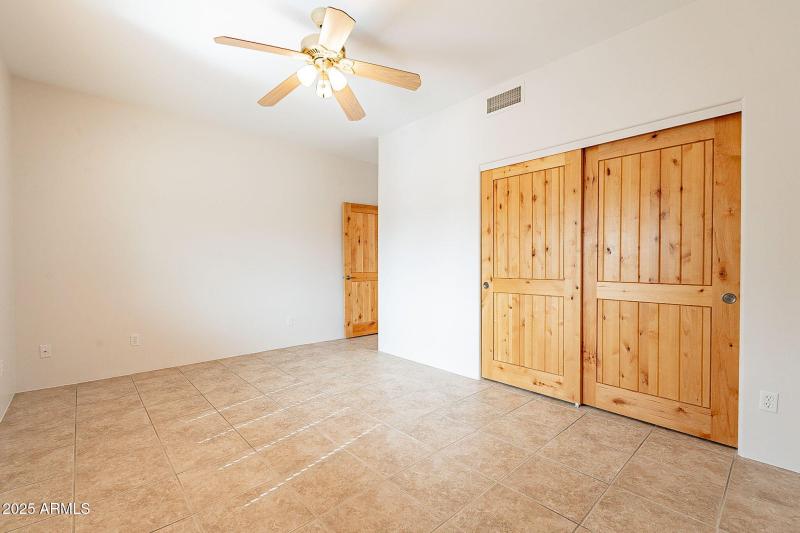 Fourth bedroom with closet