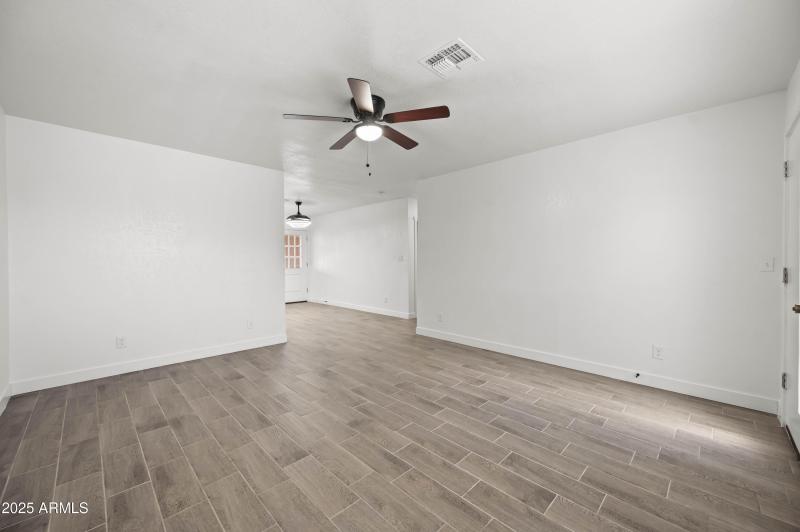 10947 W Mohave St Avondale AZ 85323-16