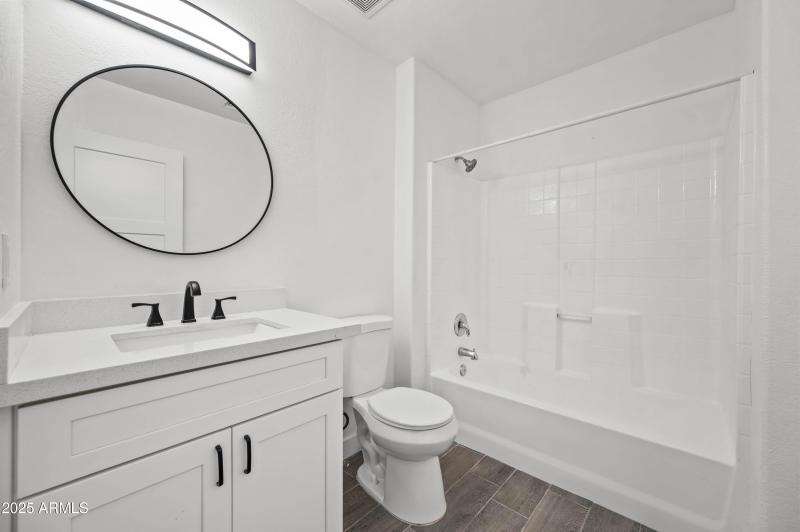 10947 W Mohave St Avondale AZ 85323-25