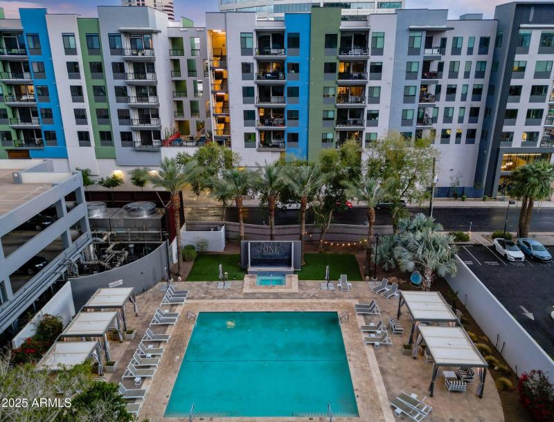 Aerial View of 1 E Lexington