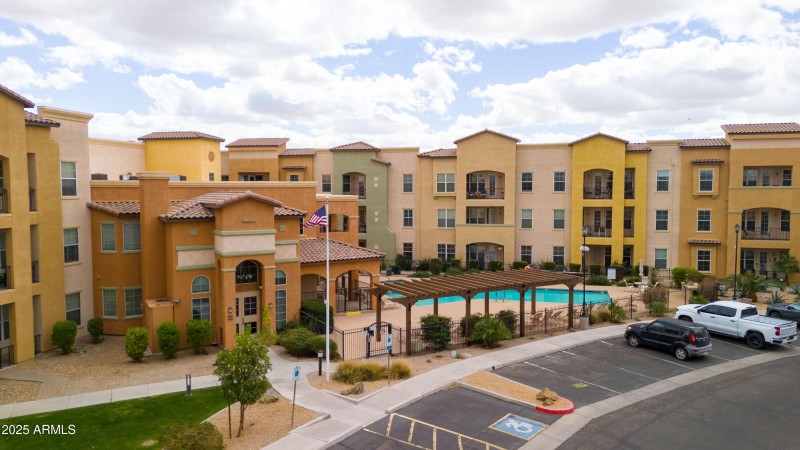 23174 S Lakewood Dr00004