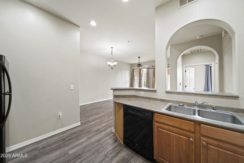 23174 S Lakewood Dr00009