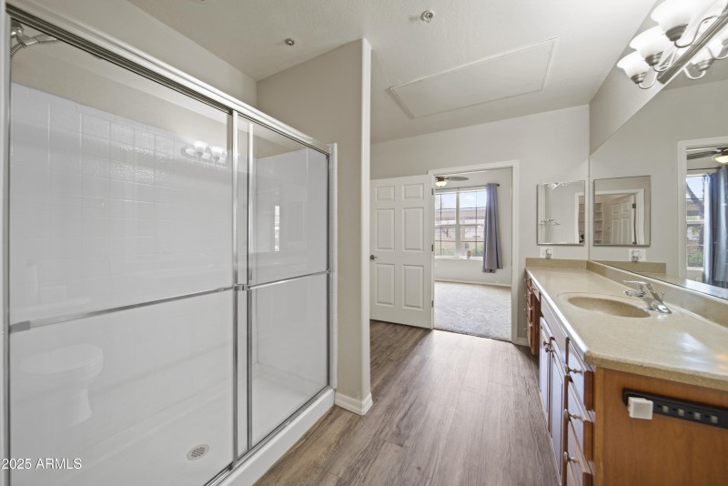 23174 S Lakewood Dr00012