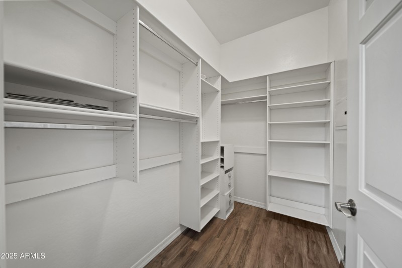 23174 S Lakewood Dr00016