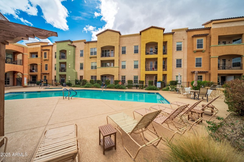 23174 S Lakewood Dr00020