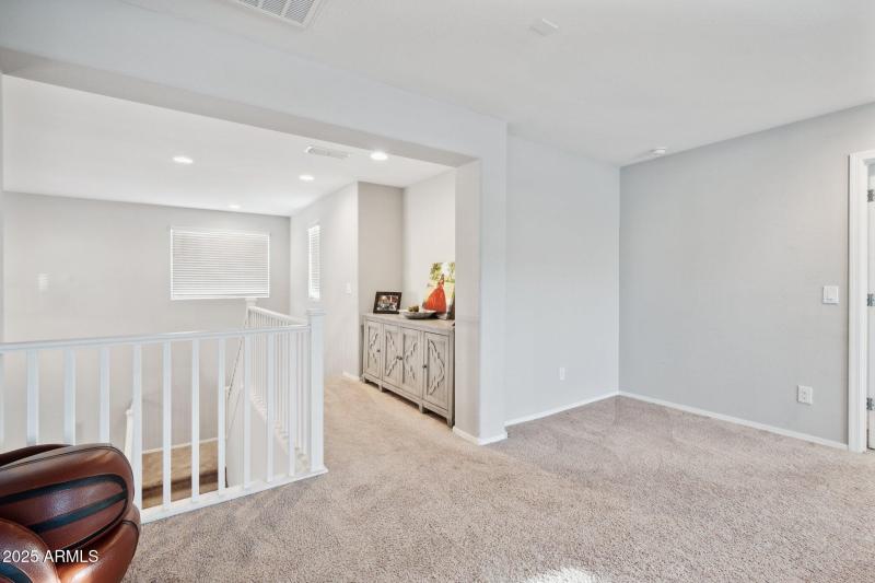 15-web-or-mls-25451-n-164th-dr