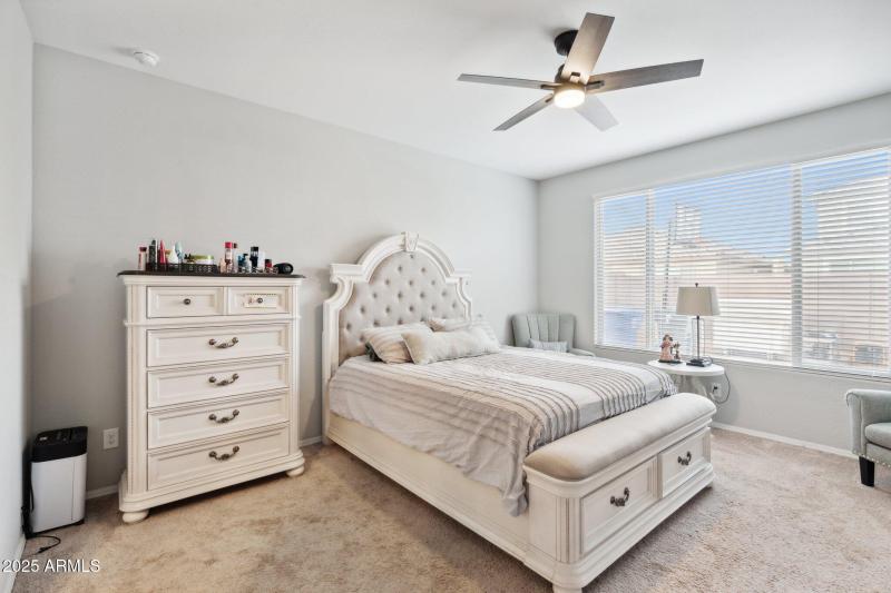 20-web-or-mls-25451-n-164th-dr